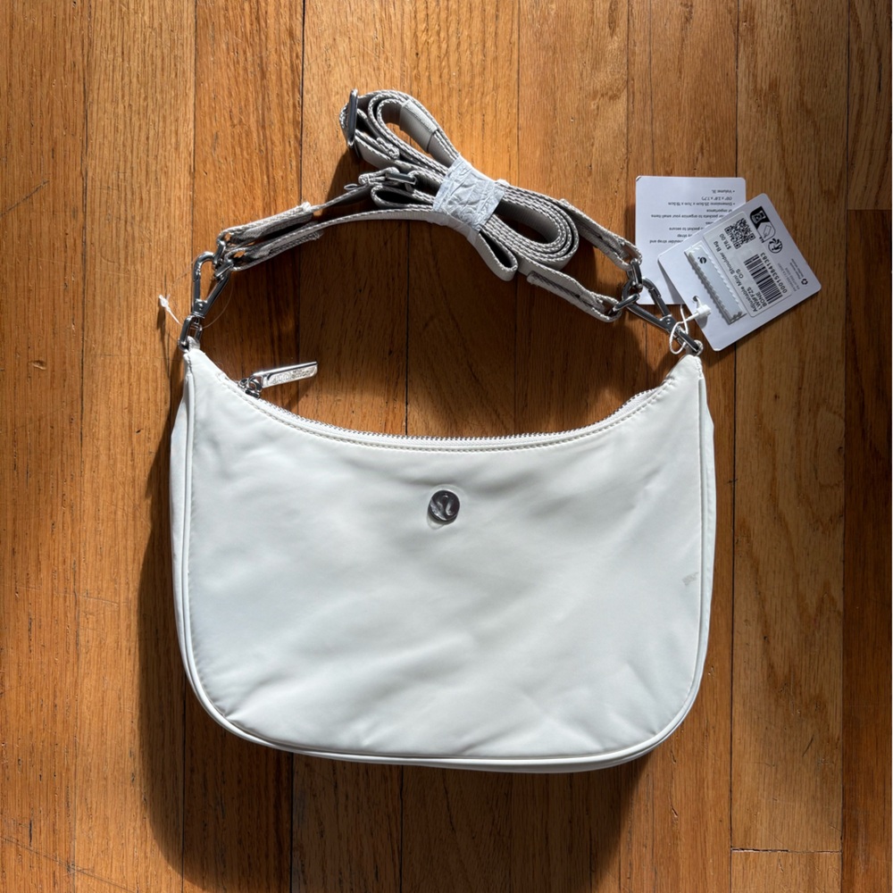 NWT Lululemon Adjustable Mini Shoulder Bag